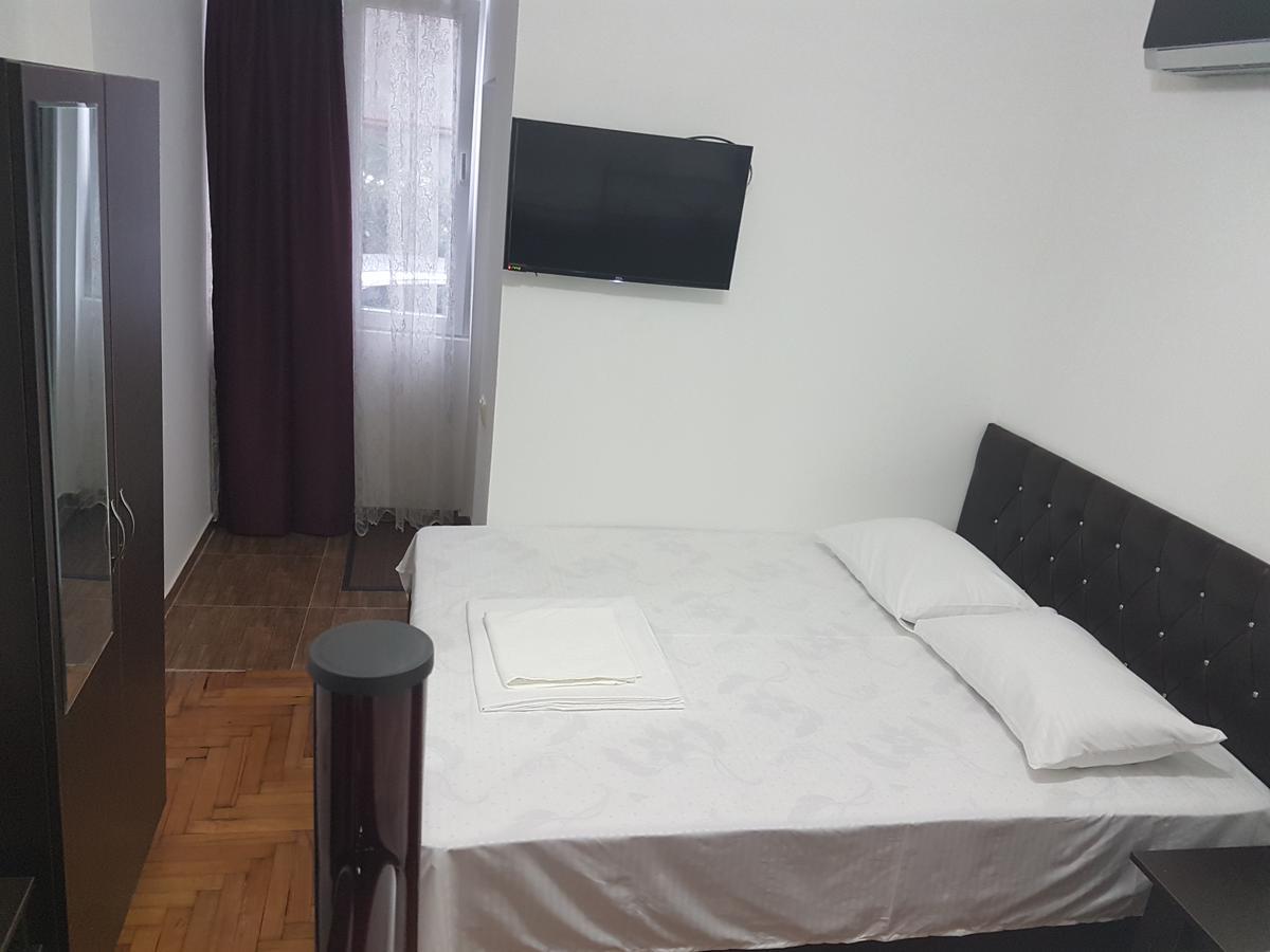 Pheria Batumi Ngoại thất bức ảnh